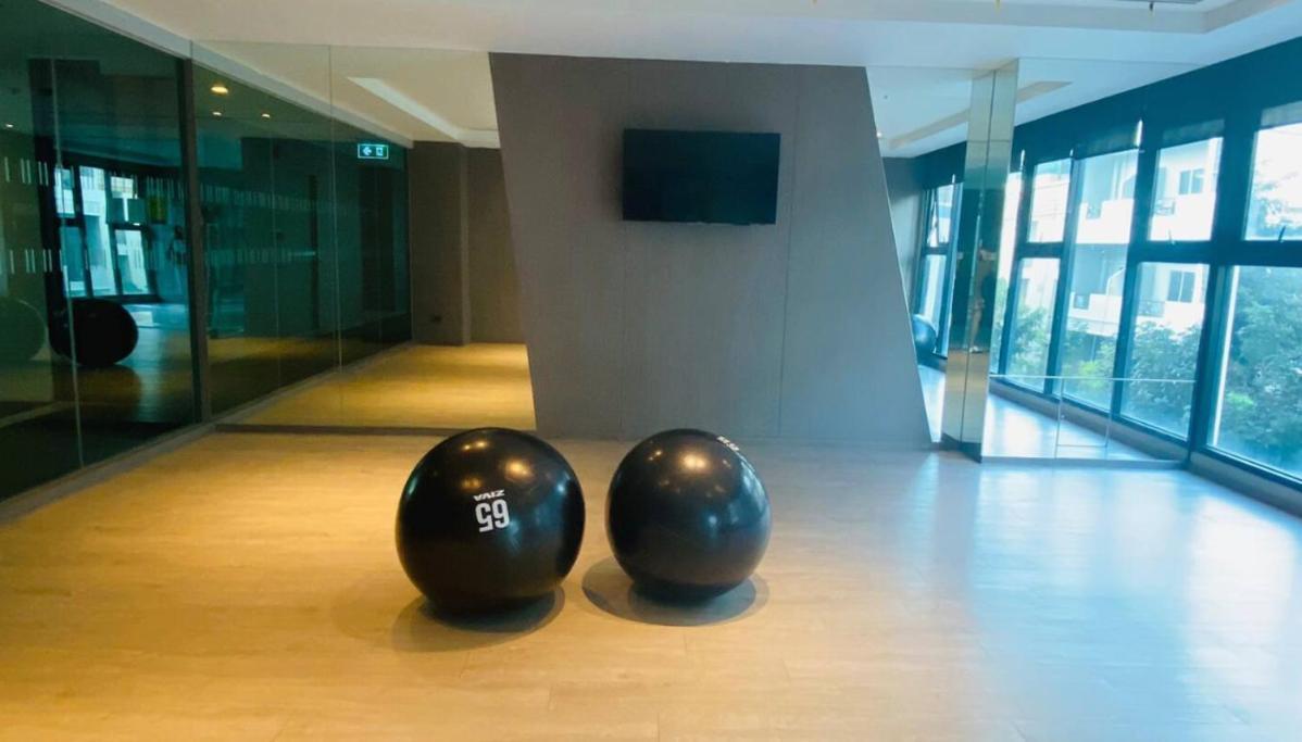 The Base Central Pattaya Quiet King-Bed With Infinity Pool & Free Netflix! エクステリア 写真